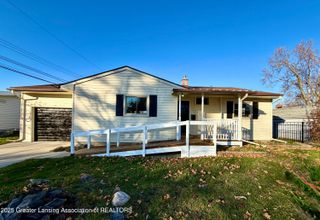 2521 Hopkins Avenue, Lansing, MI 48912