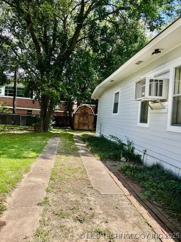 134 SW G. Street, Ardmore, OK 73401
