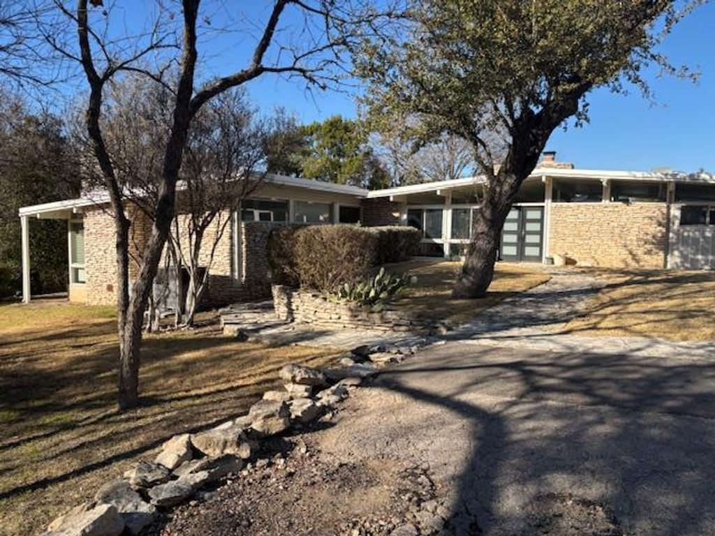 3400 Stoneridge RD B, Austin, TX 78746