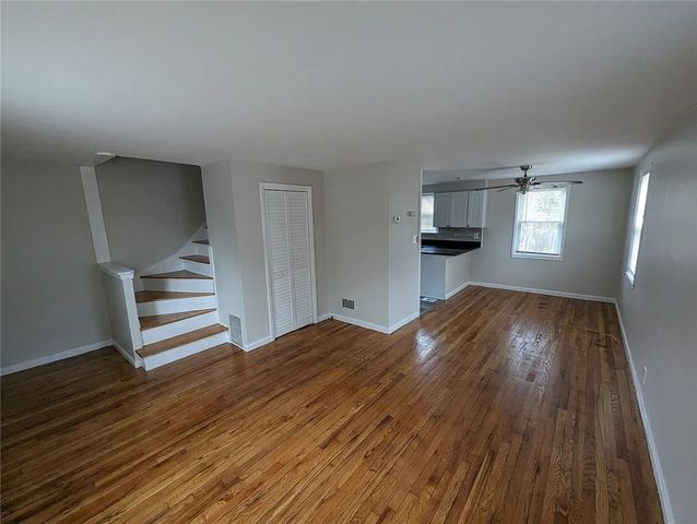 45 New Lexington Road 45, North Kingstown, RI 02852