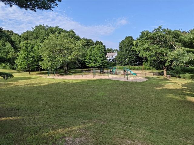 45 New Lexington Road 45, North Kingstown, RI 02852