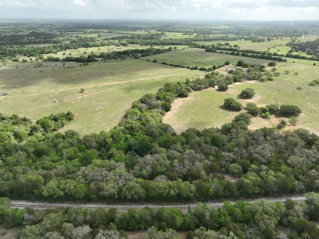 0000 Mcelroy Lane, New Ulm, TX 78950