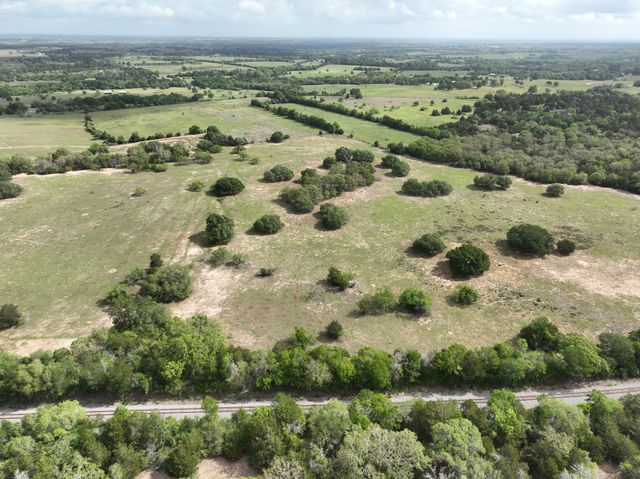 0000 Mcelroy Lane, New Ulm, TX 78950