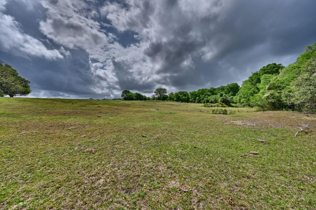 0000 Mcelroy Lane, New Ulm, TX 78950