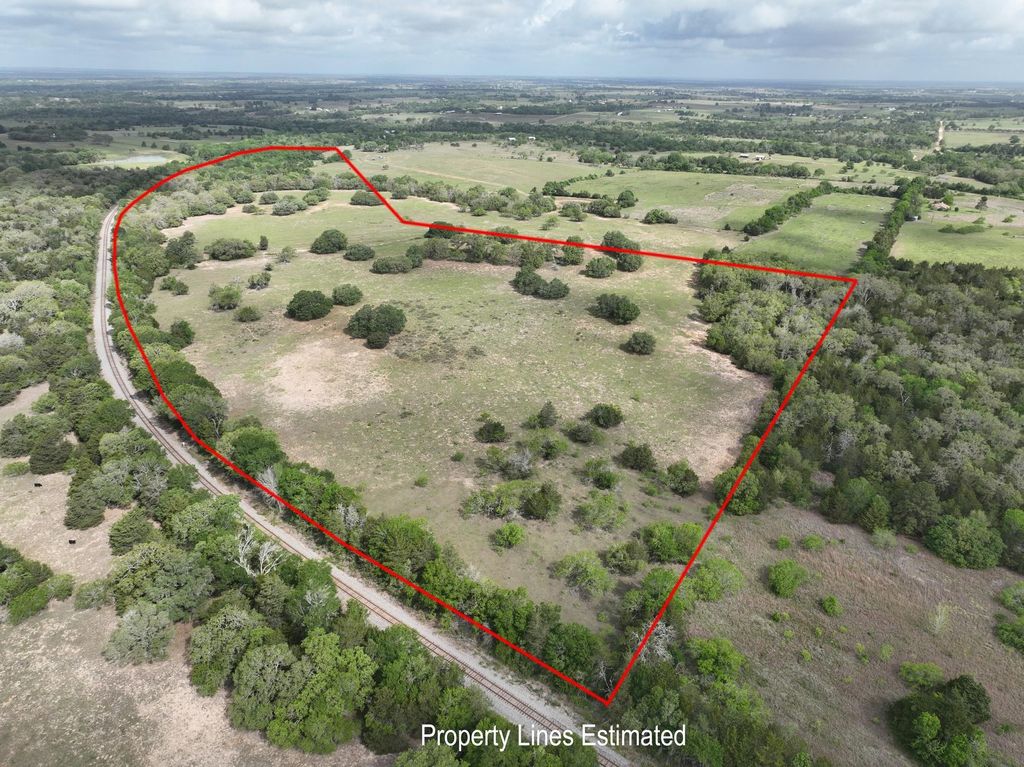 0000 Mcelroy Lane, New Ulm, TX 78950