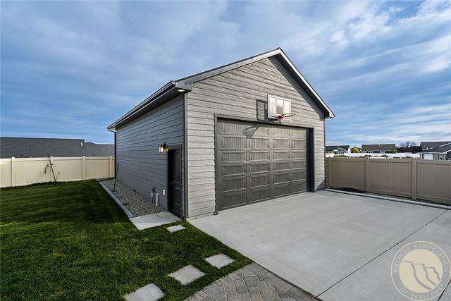 2463 Bonito, Billings, MT 59105