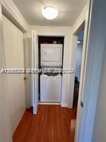 2775 NE 187th St 319, Aventura, FL 33180