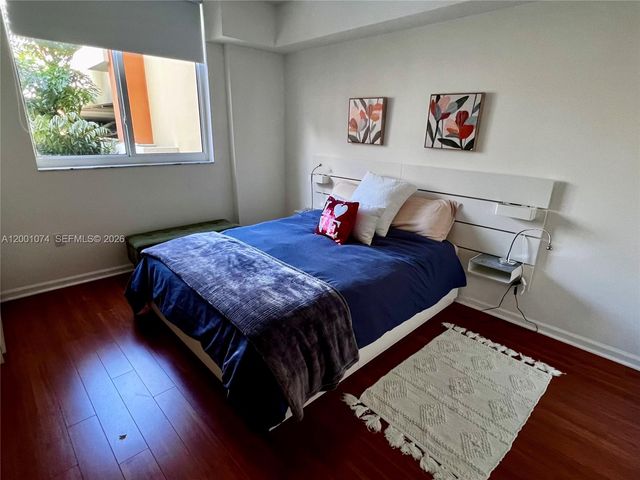 2775 NE 187th St 319, Aventura, FL 33180