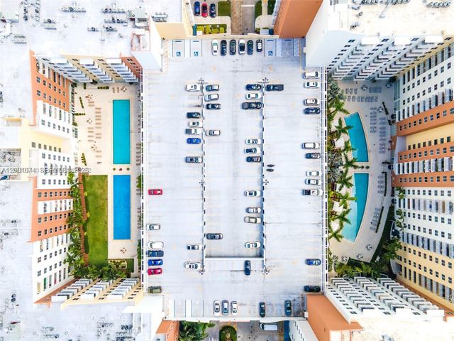 2775 NE 187th St 319, Aventura, FL 33180