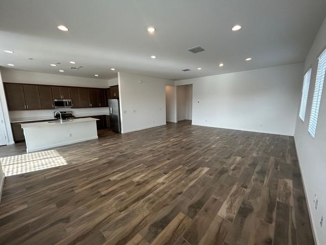25509 N 149th Avenue, Surprise, AZ 85387