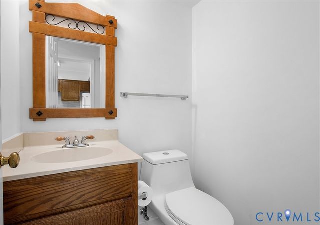 11678 Timberly Ct, Henrico, VA 23238