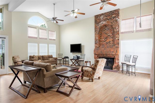 11678 Timberly Ct, Henrico, VA 23238