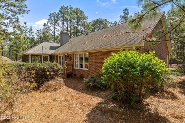 92 Sakonnet Trail, Pinehurst, NC 28374