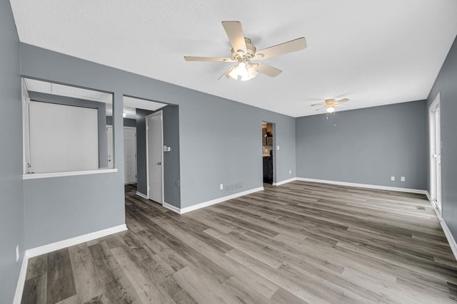 1116 W 59th Place, Merrillville, IN 46410