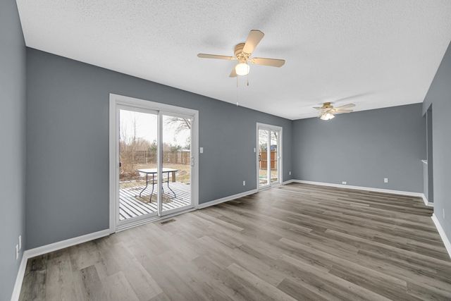 1116 W 59th Place, Merrillville, IN 46410