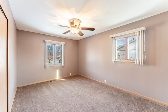 729 Yates Avenue, Romeoville, IL 60446