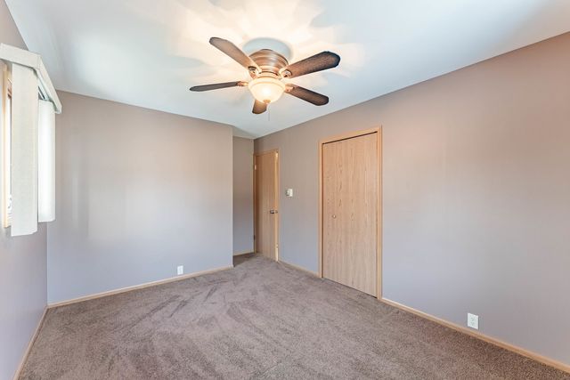 729 Yates Avenue, Romeoville, IL 60446