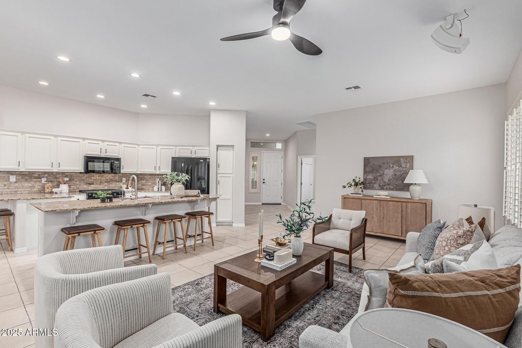 5035 S RANGER Trail, Gilbert, AZ 85298