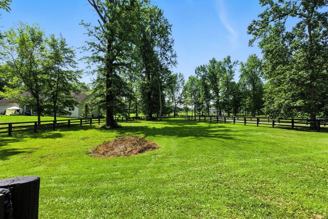 8174 Windy Hollow Road, Johnstown, OH 43031
