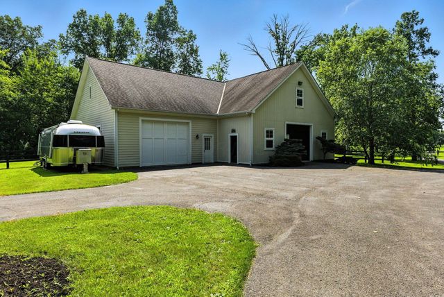 8174 Windy Hollow Road, Johnstown, OH 43031