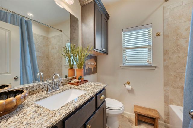 2160 Mountain Wind Loop, Bryan, TX 77807