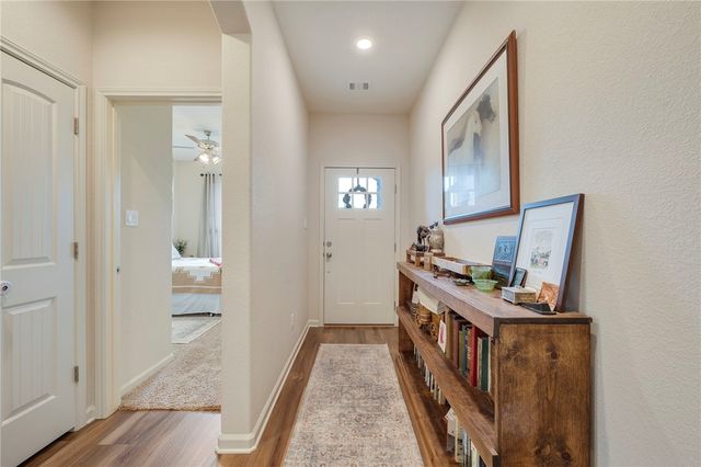 2160 Mountain Wind Loop, Bryan, TX 77807