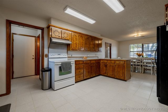 171 3rd Street, Jennings, OK 74038