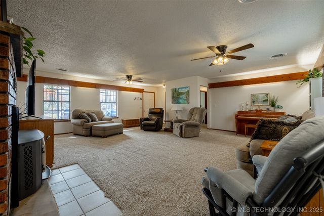 171 3rd Street, Jennings, OK 74038