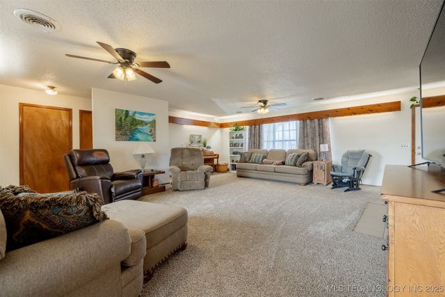 171 3rd Street, Jennings, OK 74038