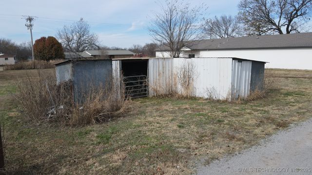 171 3rd Street, Jennings, OK 74038