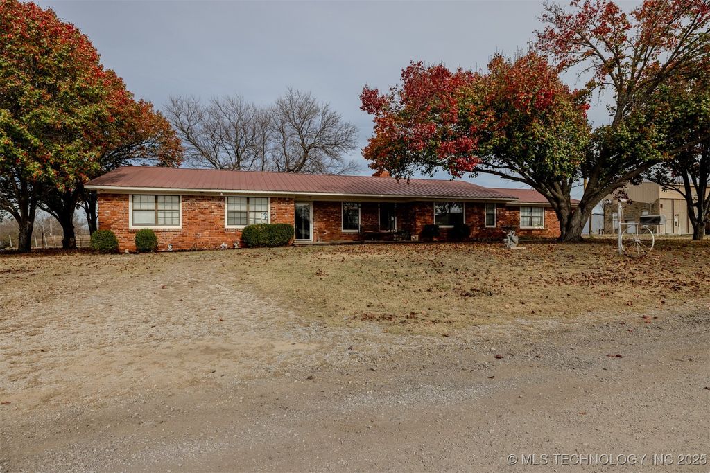 171 3rd Street, Jennings, OK 74038