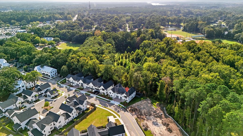 Image 28 of property listing at 536 Hayes Pk Boulevard, Johns Island, SC 29455