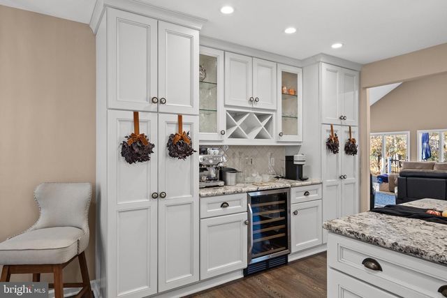 155 TUCKERTON RD, Medford Lakes, NJ 08055