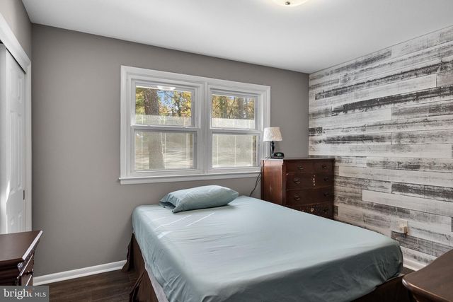 155 TUCKERTON RD, Medford Lakes, NJ 08055