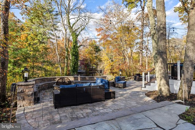 155 TUCKERTON RD, Medford Lakes, NJ 08055