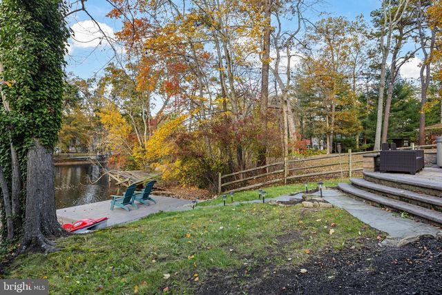 155 TUCKERTON RD, Medford Lakes, NJ 08055