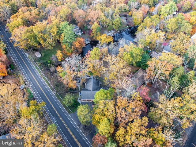 155 TUCKERTON RD, Medford Lakes, NJ 08055