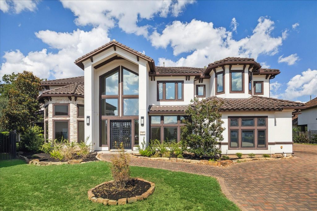 79 Amber Hollow Court, Sugar Land, TX 77479