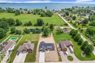 8439 Swan Court, Ira, MI 48023