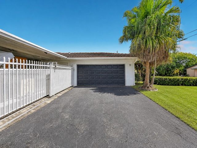 7790 SW 91st Avenue, Miami, FL 33173