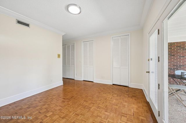 5303 ORTEGA Boulevard 103, Jacksonville, FL 32210
