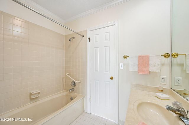 5303 ORTEGA Boulevard 103, Jacksonville, FL 32210