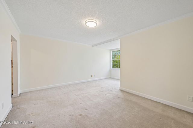 5303 ORTEGA Boulevard 103, Jacksonville, FL 32210