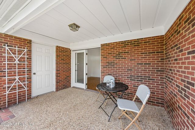 5303 ORTEGA Boulevard 103, Jacksonville, FL 32210