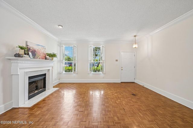 5303 ORTEGA Boulevard 103, Jacksonville, FL 32210