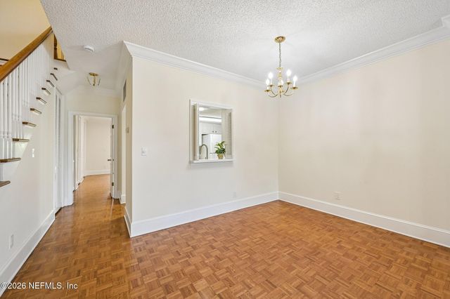 5303 ORTEGA Boulevard 103, Jacksonville, FL 32210
