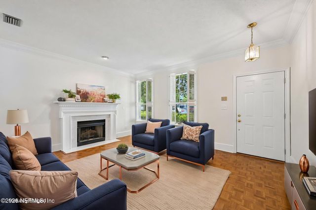 5303 ORTEGA Boulevard 103, Jacksonville, FL 32210