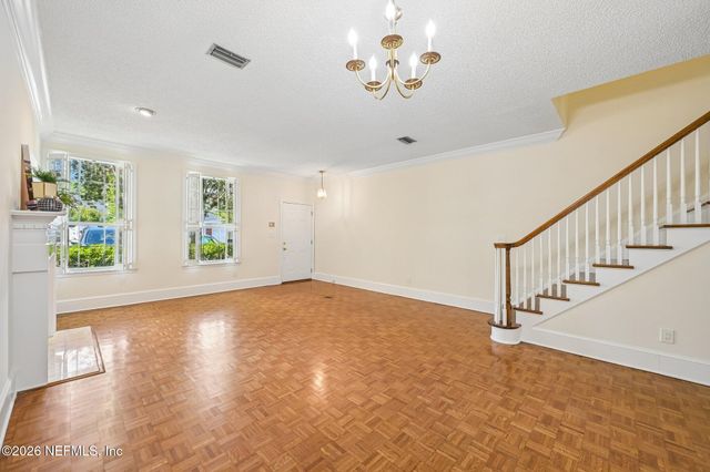 5303 ORTEGA Boulevard 103, Jacksonville, FL 32210