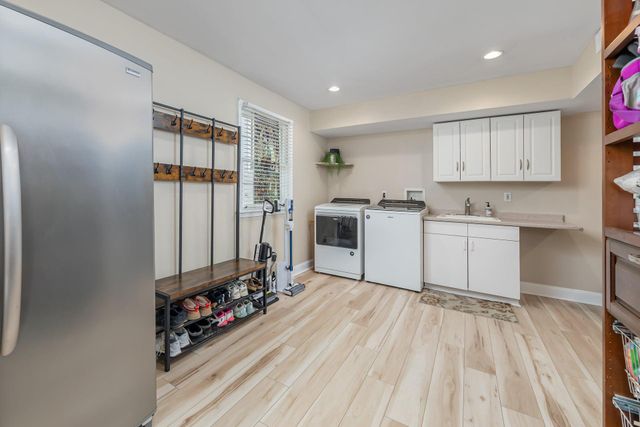 39 E HOLLY AVE, Sewell, NJ 08080