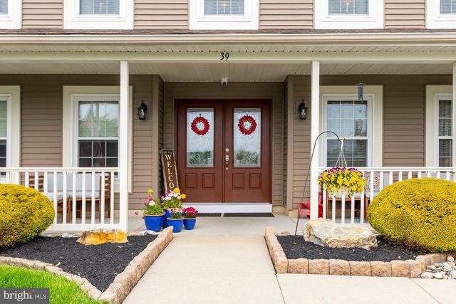 39 E HOLLY AVE, Sewell, NJ 08080